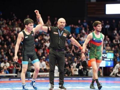 Лев Павлов вышел в финал предолимпийского чемпионата России по вольной борьбе