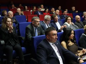 В Домжуре наградили журналистов