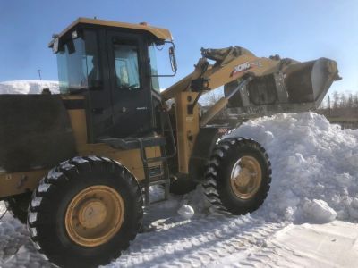 Активисты «Единой России» вывезли 1000 кубов снега в Мархе и Магане