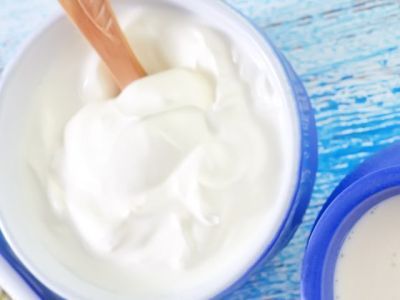 Еда для малышей: творог оказался полезнее кефира