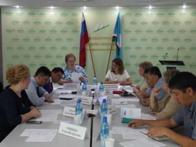 Проблему снижения рождаемости обсудили на выездном совещании Минтруда России в Якутске