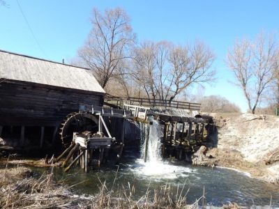 Здание водяной мельницы