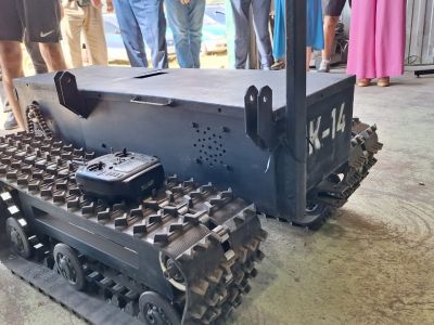 Бойцам СВО из Якутии отправили 35 тонн запасных частей