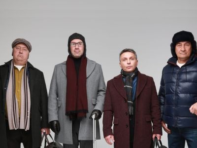 Квартет и Пассажиры отложенных рейсов