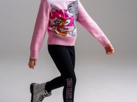 Свитер трикотажный для девочек