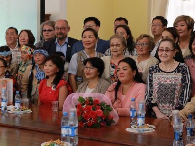 Книгу о традициях и истории эвенков Жиганского района издали в Якутии