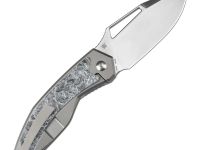 Складной нож Artisan Cutlery Fragarach, сталь S90V, рукоять титан/карбон, серый