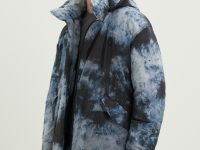 Пальто утепленное с воротником-стойкой