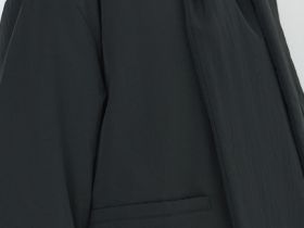 Утеплённая куртка с шарфом, Черный