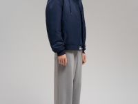 Утепленный бомбер с капюшоном и водоотталкивающей пропиткой