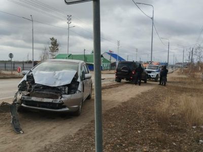 В Мегино-Кангаласском районе водитель иномарки получил травмы в ДТП