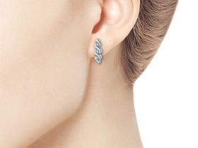 Серьги из белого золота с бриллиантами э0901сг08177700