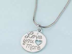 Классическая подвеска из серебра с бриллиантом э0601пд04195100