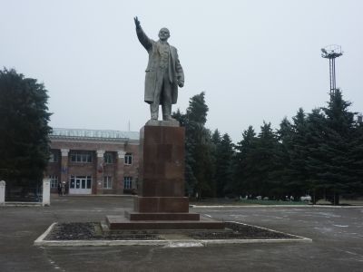 Памятник В.И.Ленину