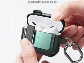 Чехол WiWU Mecha для AirPods 3 противоударный с карабином (черный/синий)