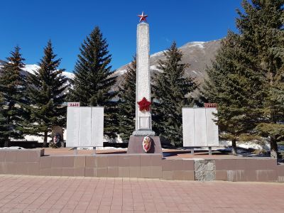 Памятник погибшим воинам