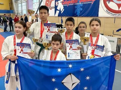 Каратисты в Томске провели хорошие бои