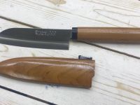 Нож кухонный Сантоку Kanetsune, сталь 420J2 Stainless Steel, рукоять дерево вишня