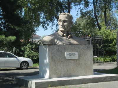 Бюст А.Д.Борисова, командира партизанского отряда в Спасском районе