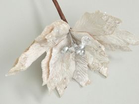 Цветок Праздничные цветы/Fiori di festa, золото