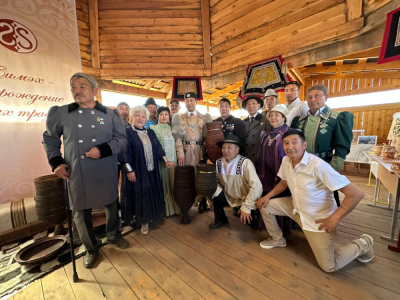 Мирнинцы показали себя на выставке и в настольных играх