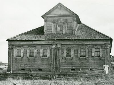 Дом Яковлевых (дер.)