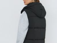 Жилет с капюшоном, Черный