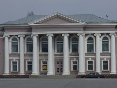 Жилой дом с торговым 1 этажом (Макеева)