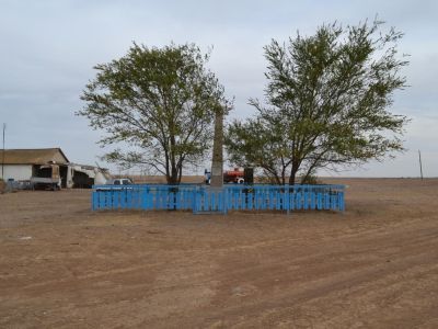 Братская могила советских воинов, погибших в период Сталинградской битвы
