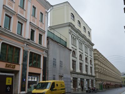 Торговое подворье Мещаниновых - И.Е.Гаврилова - Бубновых ("Мещаниново подворье"), кон. XVIII-2-я пол. XIX вв., архитектор А.Н.Стратилатов