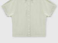 Блузка с коротким рукавом и отложным воротником