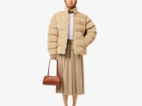 Женский лонгслив Lacoste приталенного кроя