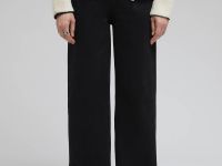 Широкие джинсы с высокой посадкой