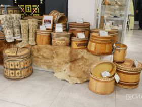 В Якутии отметили 80-летие Бориса Неустроева — Мандар Уус