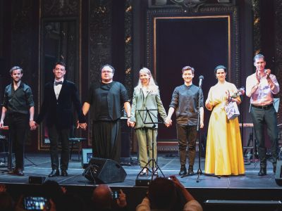 Билеты на Библиотечник. Ренессанс (Театр на Трубной) / Театр | Афиша | ИнфоТаймс