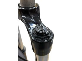 Rst Вилка 26ʺ RST Omega RL 1-1/8ʺ x 260 мм, 80-100 мм/диск, цвет Черный