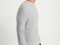 Джемпер с округлой горловиной прямого кроя