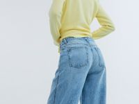 Широкие джинсы с асимметричной застёжкой, Голубой