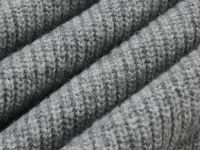 Свитер с шерстью