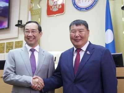 Алексей Еремеев поздравил Айсена Николаева с юбилейным днем рождения