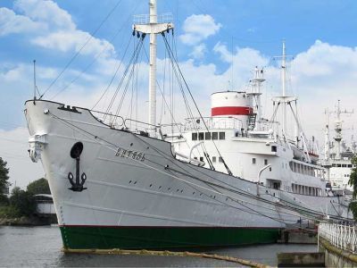 Научно-исследовательское судно "Витязь"