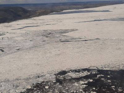 Нижняя кромка ледохода на реке Лене находится у поселка Табага