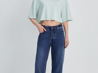 Укороченная футболка