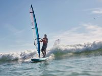Надувная доска для SUP-бординга RED PADDLE 10'7&quot;x33&quot; Windsurf 2023 без рюкзака и насоса