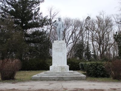 Памятник В.И. Ленину