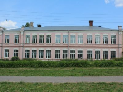 Училище земское начальное