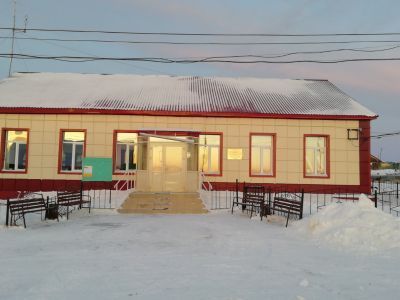 Клуб с. Лопхари