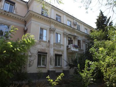 Жилой дом товарищества ЭПРОН (экспедиция подводных работ особого назначения)