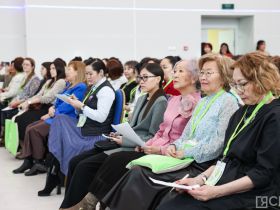 На форуме трудящихся женщин обсудили меры поддержки многодетных семей