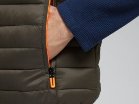 Утепленный стеганый жилет